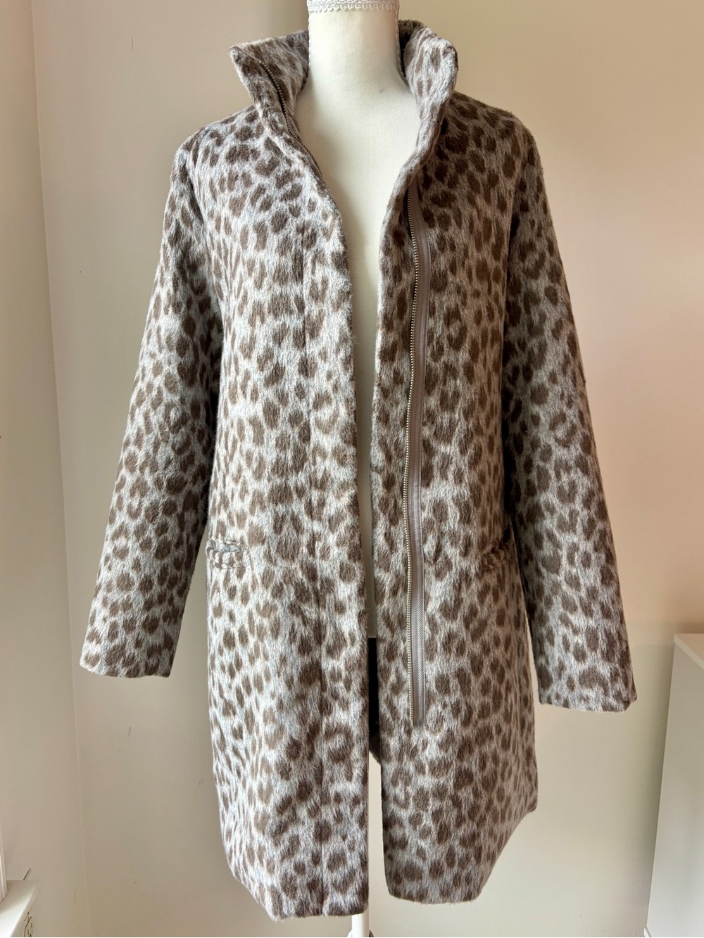 Women’s Cheetah Faux Fur Zip-Front Coat - Taupe/Gray Size Small
